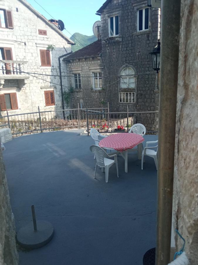 Apartment Rosic Perast Dış mekan fotoğraf