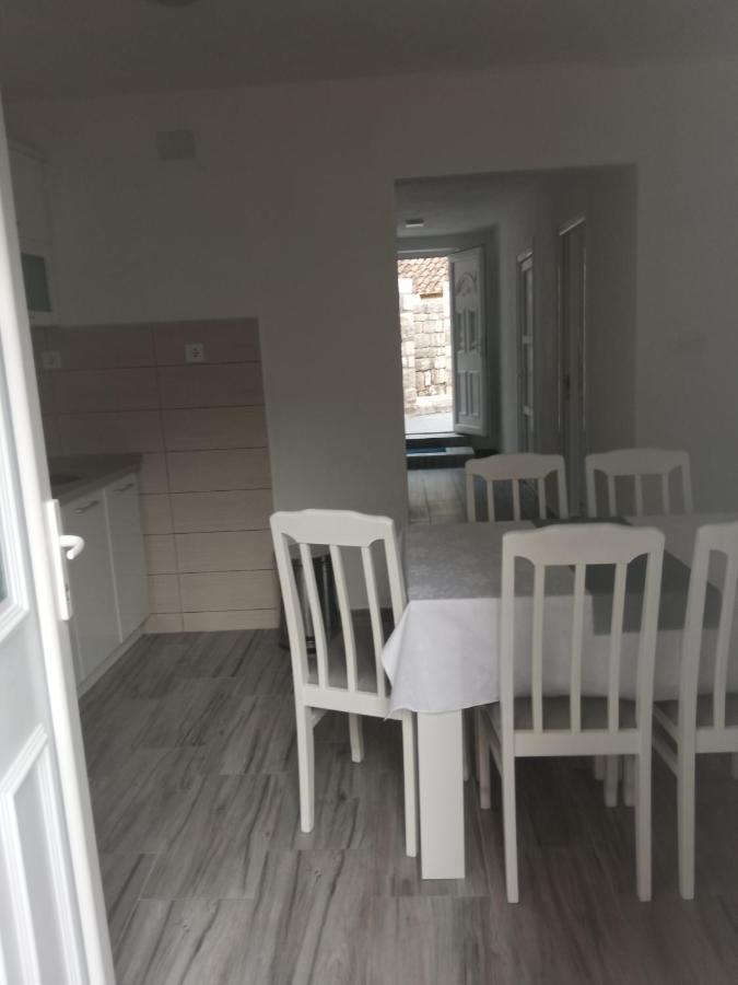 Apartment Rosic Perast Dış mekan fotoğraf